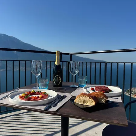 Terrazza del Brivido, Hotel Paradiso-3